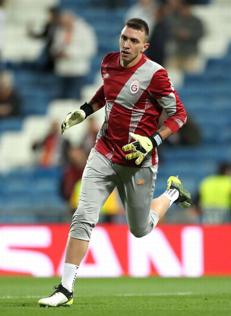 ウイイレ2020「フライパス最強のゴールキーパー」TOP10｜写真12