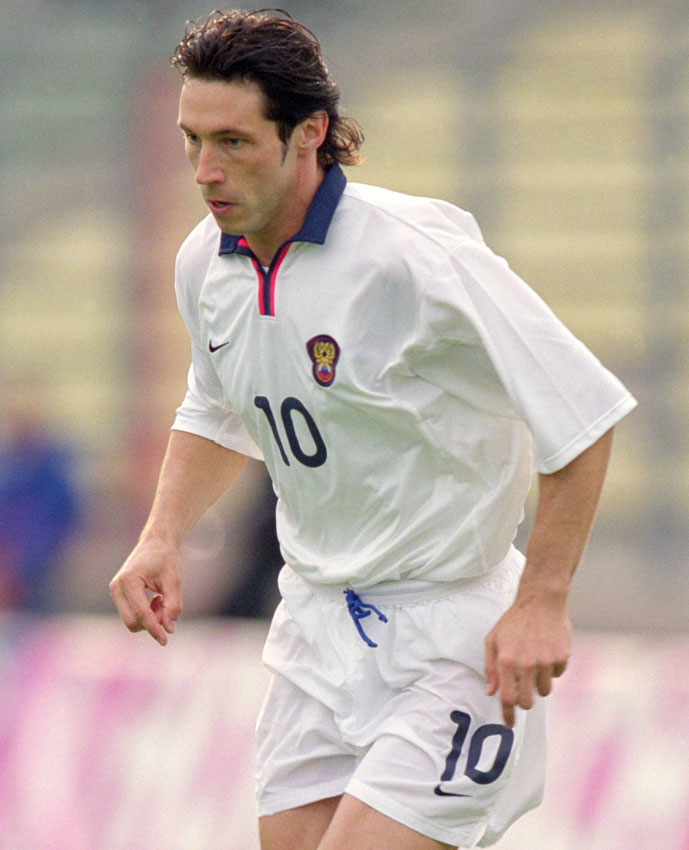 独断と偏見で選ぶ！2000年代「NIKEの名作代表ユニフォーム」10選｜写真3