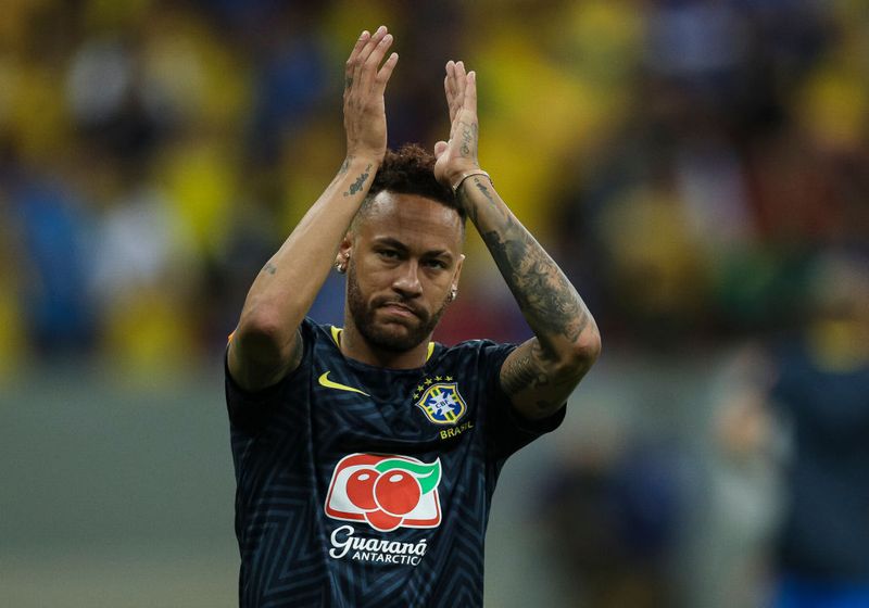 SNSフォロワー数がヤバすぎるサッカー選手TOP10｜写真8