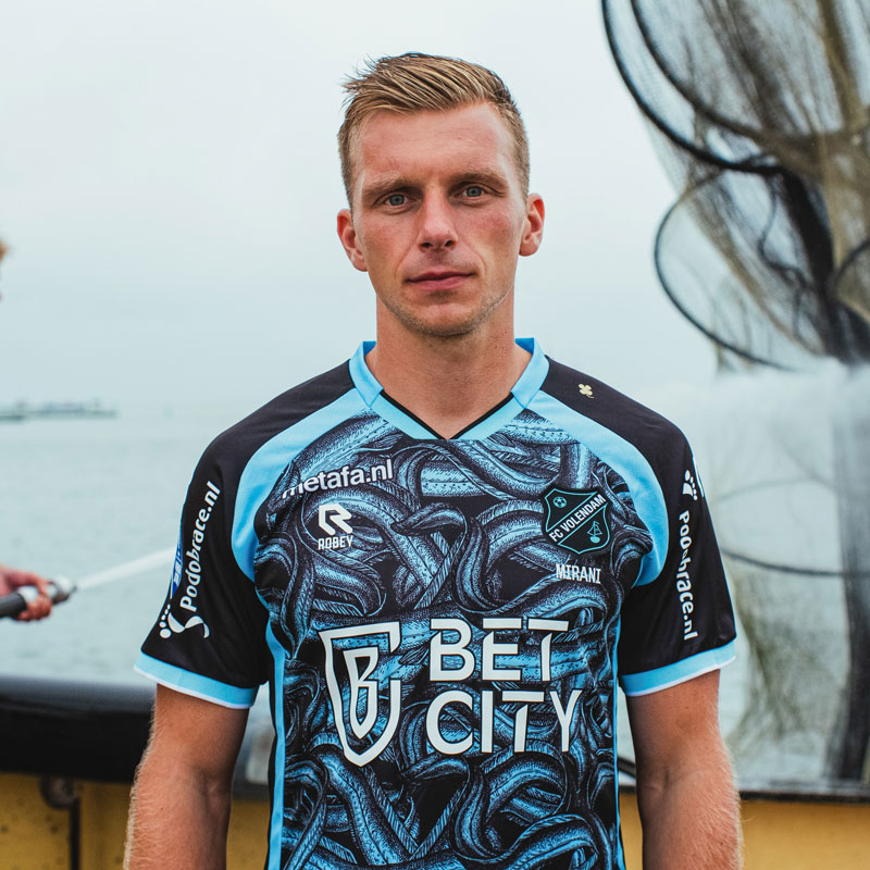 なんとウナギ！フォレンダムの23-24新ユニ、「鰻デザイン」が生々しすぎると話題に｜写真4