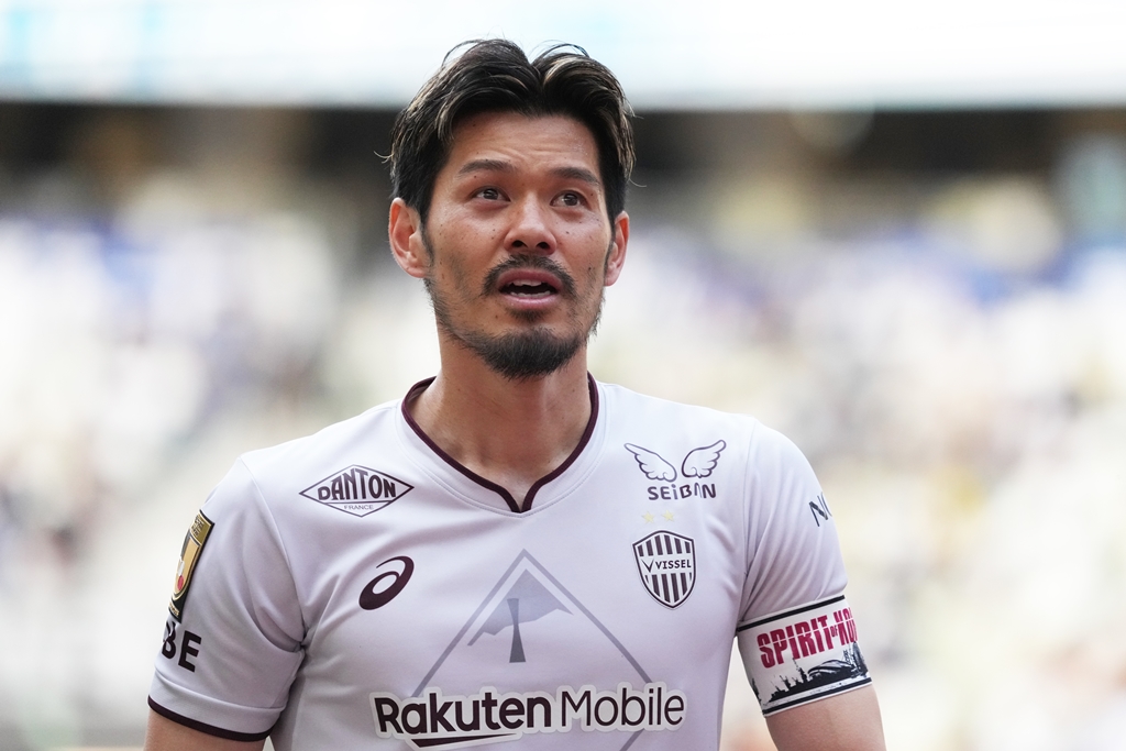 Jリーグ、2025シーズン「衝撃の移籍」5選｜写真4