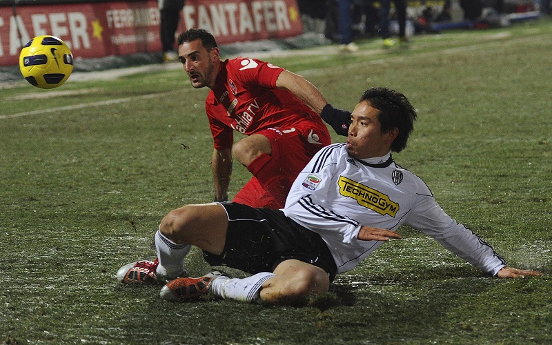 堂安、中島も続け！“欧州1年目“でインパクトを残した7人の日本人選手｜写真3