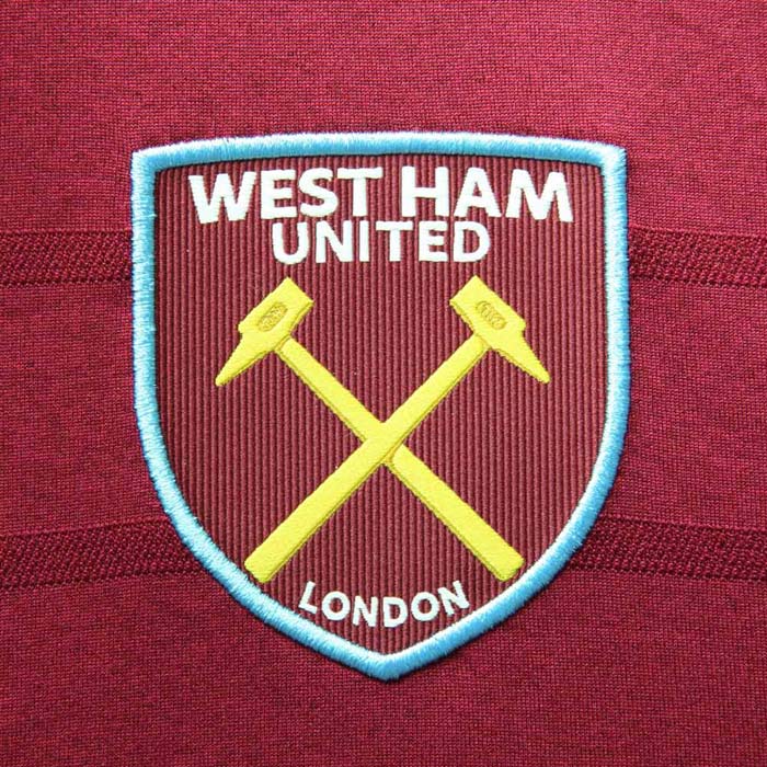 ウェストハム、「クラシック」な2018-19新ユニフォームを発表！｜写真9