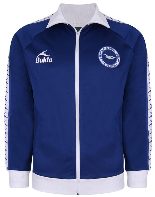 三笘薫も似合うはず！ブライトンの新作「70年代レトロユニフォーム」がお洒落すぎる｜写真4