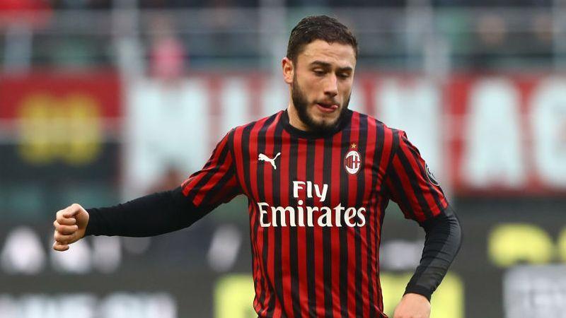 ウイイレ2020「ディフェンスセンス最強」のサイドバックTOP10｜写真11