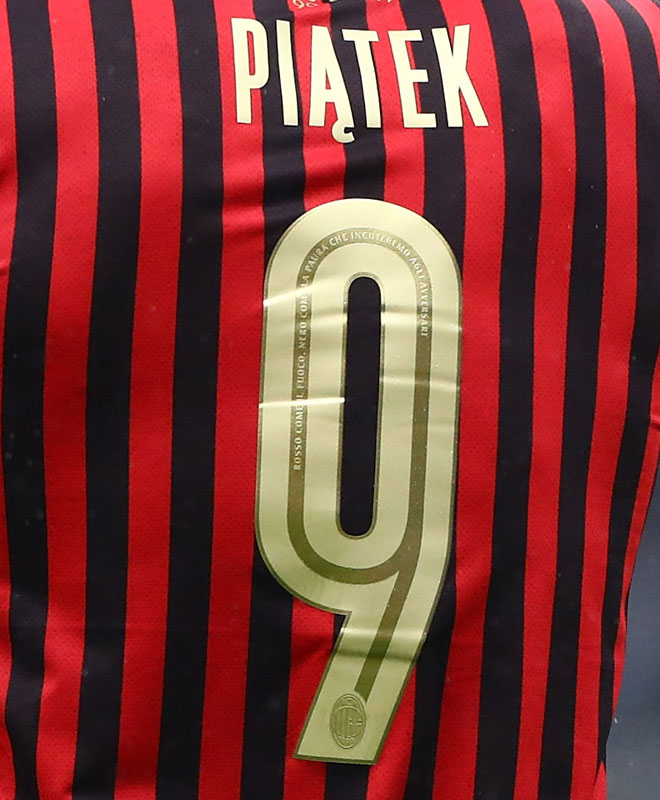 歴史を感じる！最高にかっこいい「120周年記念ユニフォーム」10選｜写真26