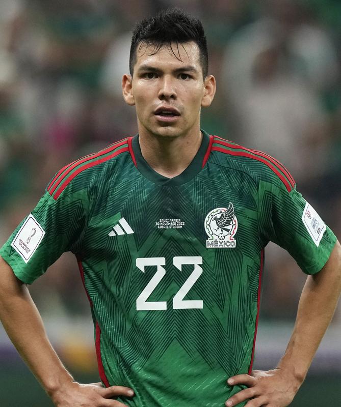 最近エンブレムを「完全に作り変えた」9つの代表チーム｜写真11