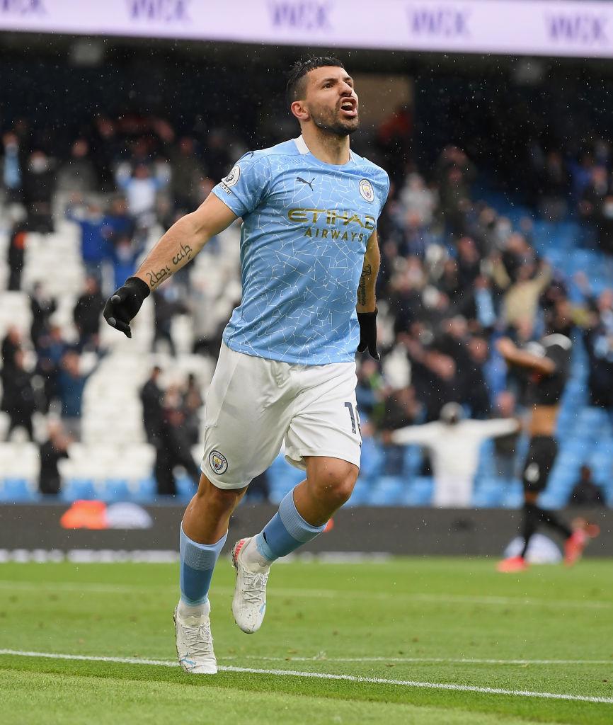 日本に来た！マンチェスター・シティの「最強で最高の10選手」｜写真8