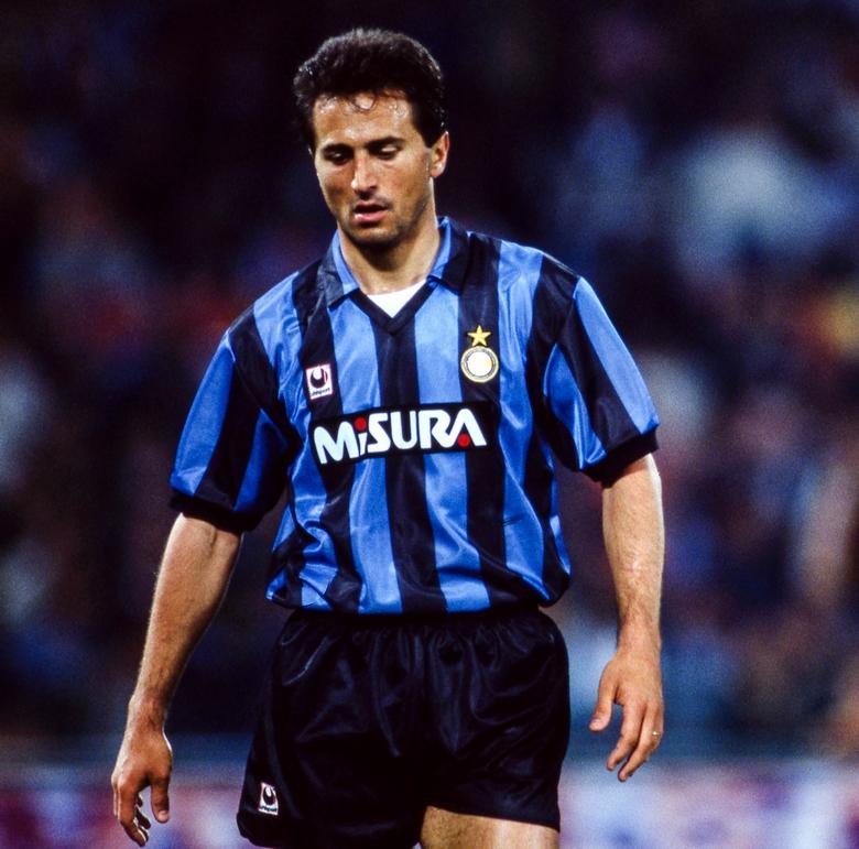 インテルの「下部組織出身のベストイレブン」。バロテッリ…｜写真3