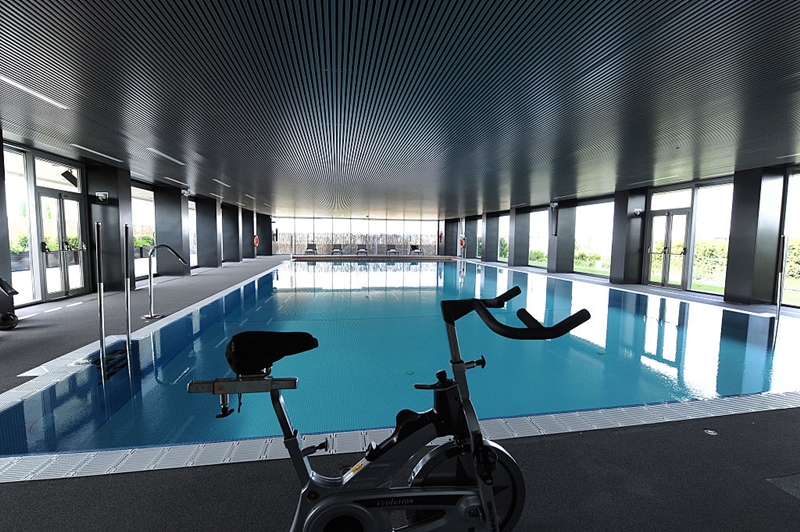 『モバサカUFC』で目指す“理想のサッカー施設”！レアル・マドリーと比べてみた｜写真13