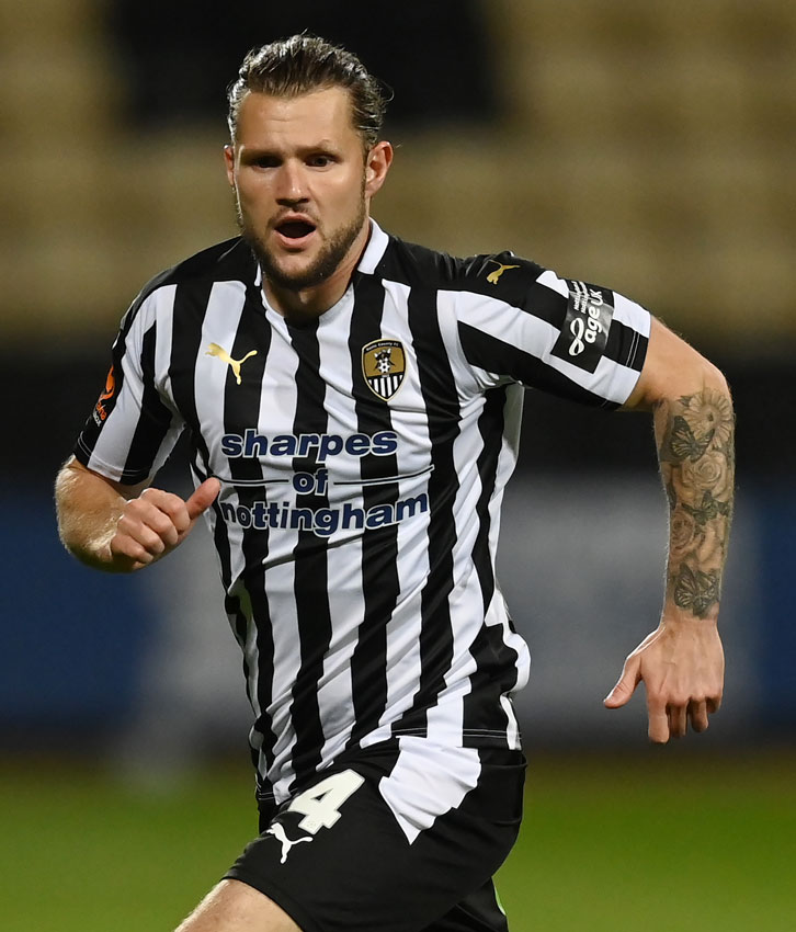 干支がウシなので！最高にかっこいい「白黒ユニフォーム」10選｜写真2