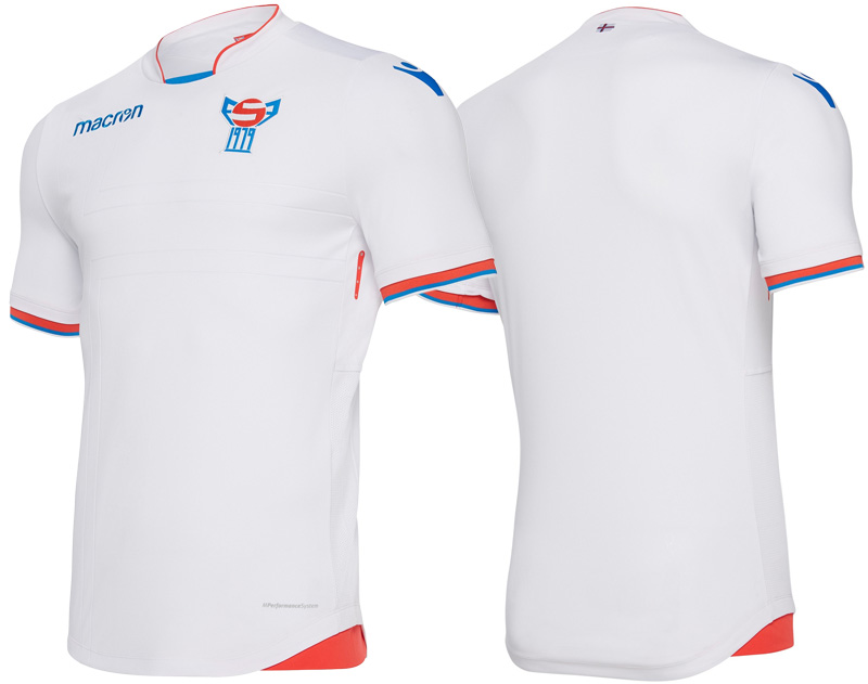 欧州の小国だらけ！「UEFAが支援する8か国」のユニフォームを一気に見る｜写真13