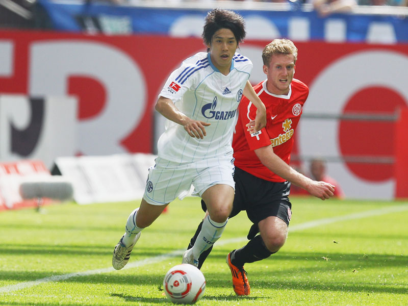 内田篤人の「追憶のシャルケ時代」を各ユニフォーム姿で振り返る｜写真12