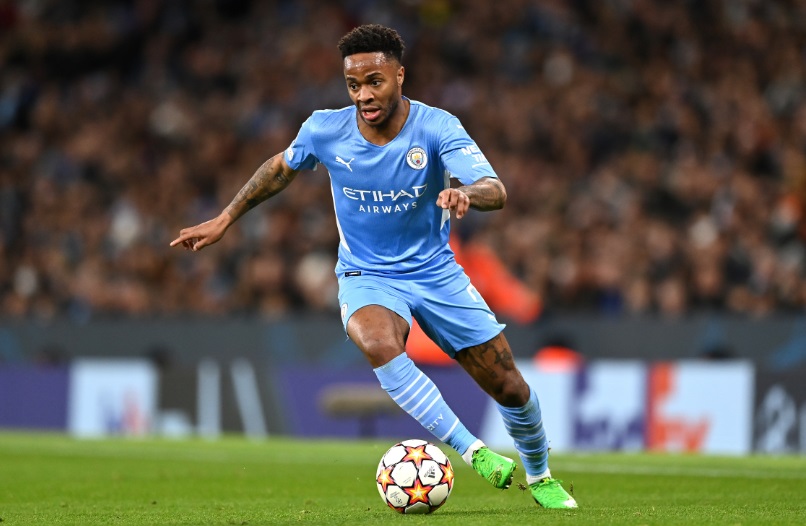 マンチェスター・シティとリヴァプール、両方でプレーした最強の11人｜写真22