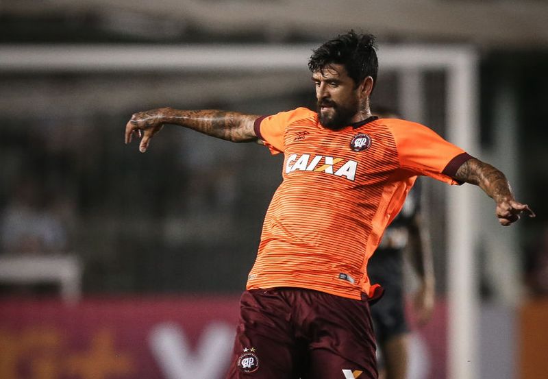 サッカー界のまだ頑張る「松坂世代」、市場価値TOP12！｜写真11