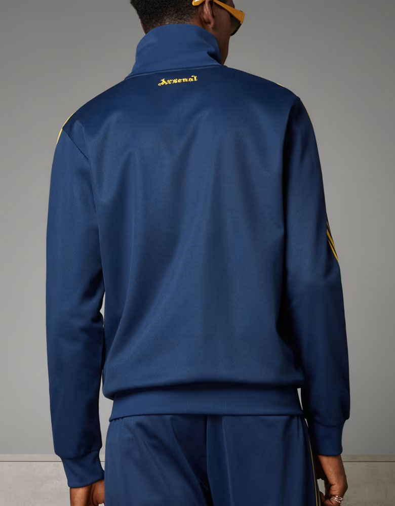 『アーセナル × adidas Originals』から新作ジャケットやパーカーが登場！街着に使いたい「魅惑のビンテージスタイル」｜写真11