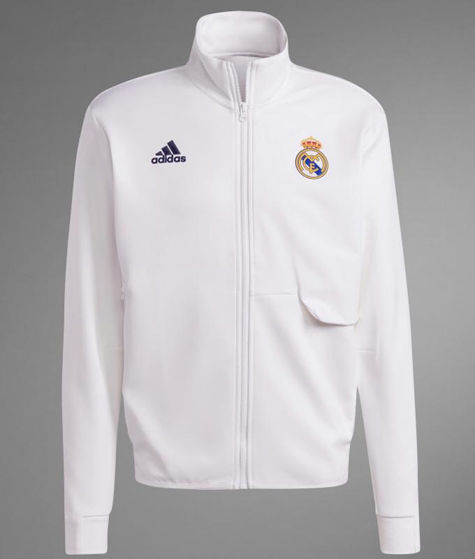 レアル・マドリー、最新の「adidasトレーニングウェア」が登場！大胆な“プレマッチ”は要チェック｜写真13
