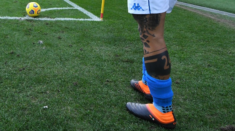 現役Jリーガーも！「ソックスを短く履くことを好む6人の選手」｜写真7