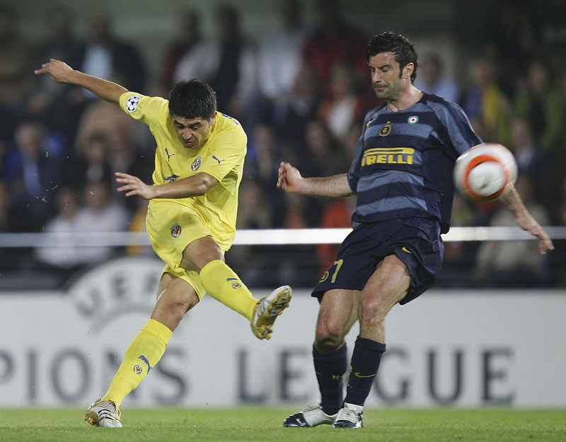 躍進ビジャレアル！「強者の欧州カップ戦ユニフォーム」5選｜写真3