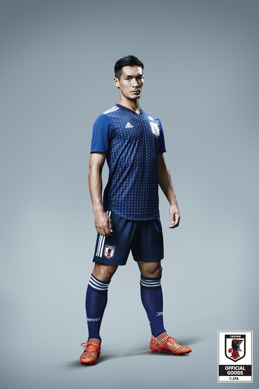 日本代表、ロシアW杯に向けた新ユニフォームを発表！コンセプトは『勝色』｜写真13
