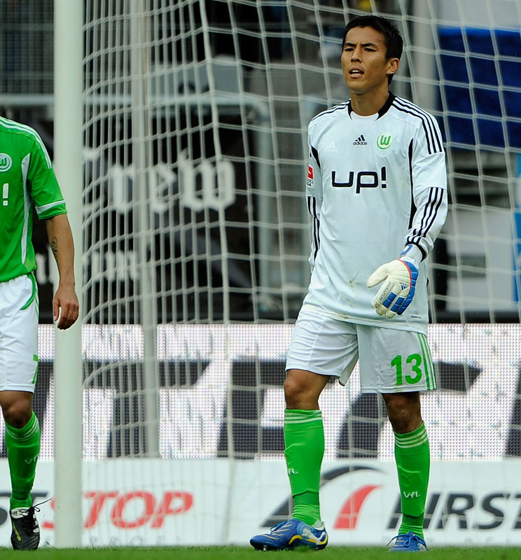 ブンデス12季目！長谷部誠「2008-18 全11シーズン」をユニフォーム姿で振り返る｜写真13