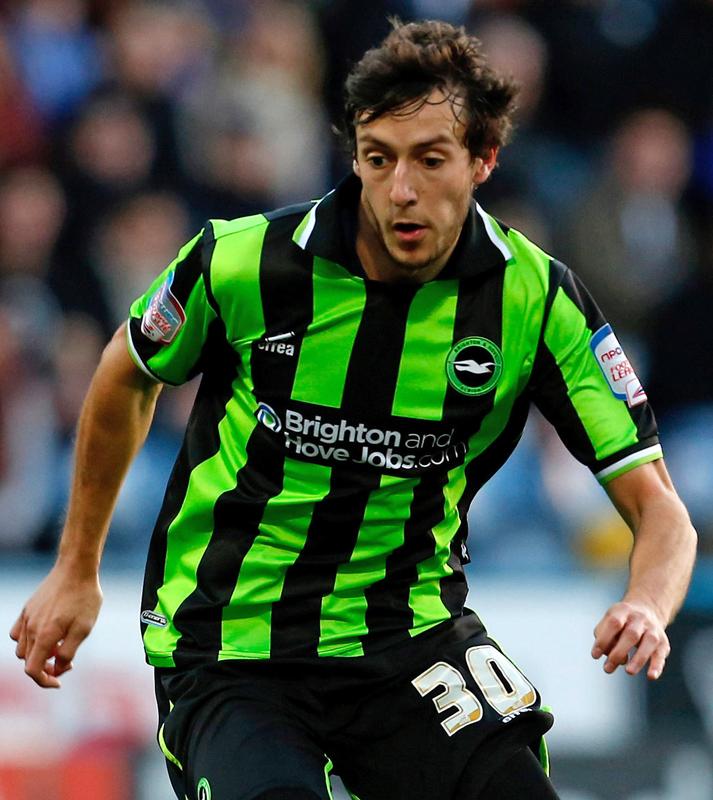 隠れ名作も！三笘所属ブライトン、「歴代最高のユニフォーム」9選｜写真7