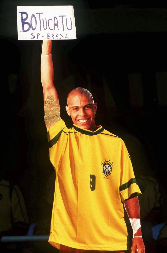 自分も！ロナウドが自ら選んだ「俺の最強ベストイレブン」｜写真11