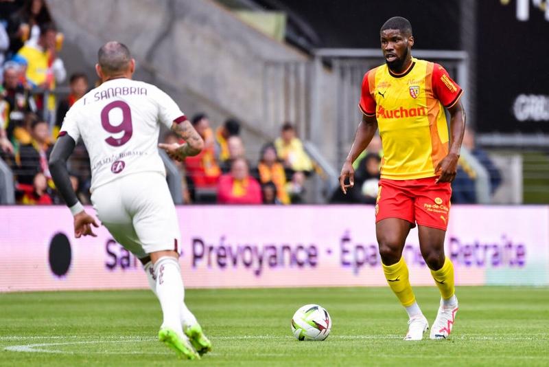 エデル・ミリトンが離脱したレアルが「獲得すべき5名のDF」、分析サイトの結果とは｜写真5