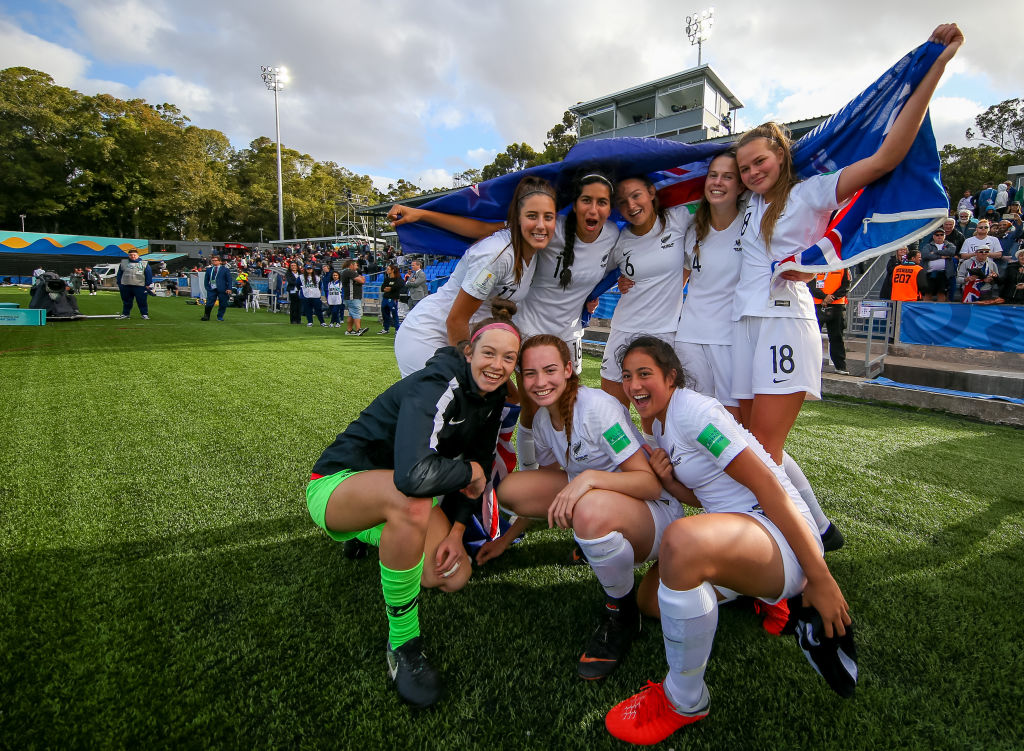 ニュージーランド、ラグビーとサッカーどっちのユニフォームがかっこいい？｜写真8