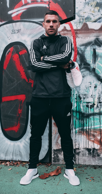 ポドルスキに聞いた！「ワールドカップ」「日本代表」「スパイク」｜写真2