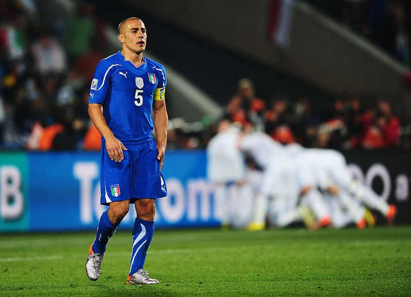 W杯で「衝撃の1次リーグ敗退」を喫した5つの王者たち｜写真2