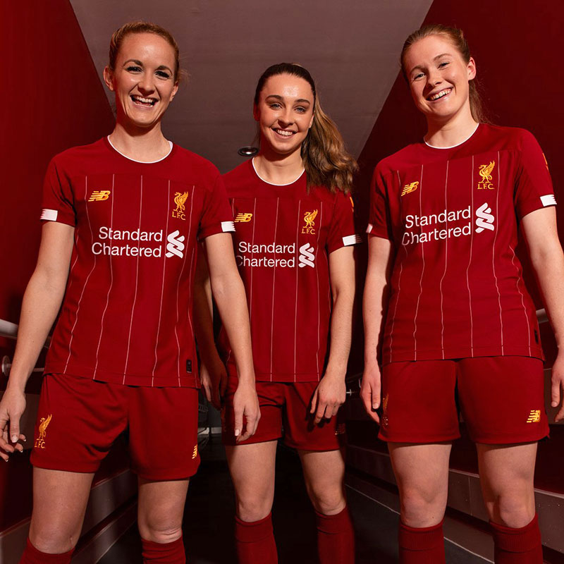 リヴァプール、2019-20新ユニフォームを発表！「黄金期」へのオマージュ｜写真12