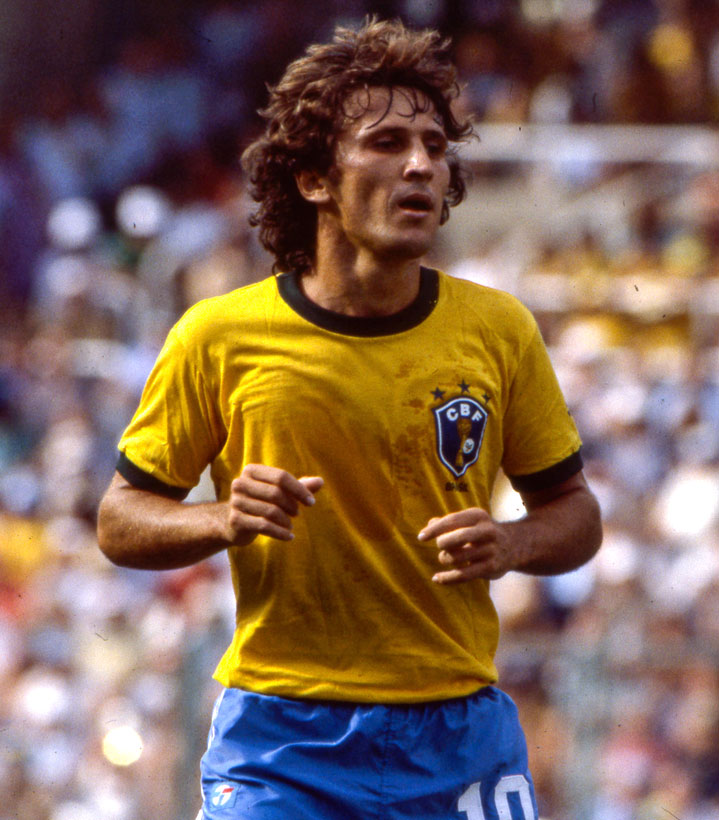 街着に使えそう！1982年W杯の「シンプルな代表ユニフォーム」8選｜写真4