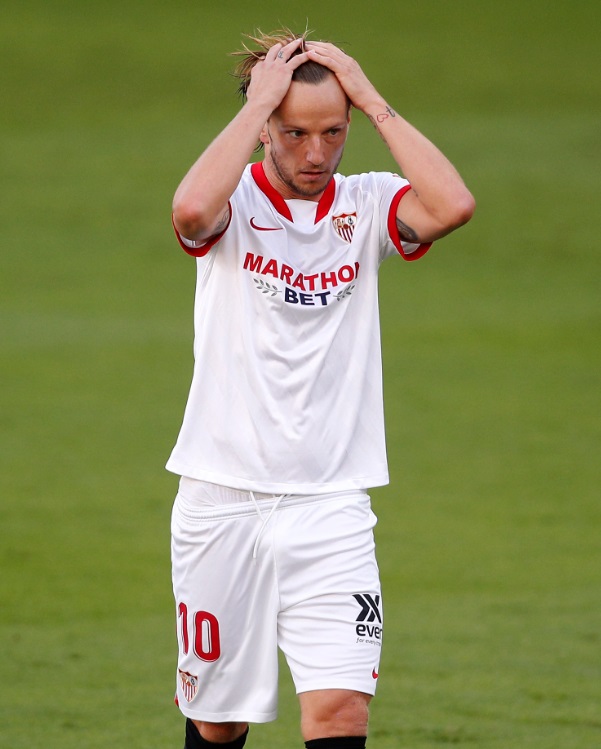 「今夏移籍した大物選手たちの新背番号まとめ」｜写真23