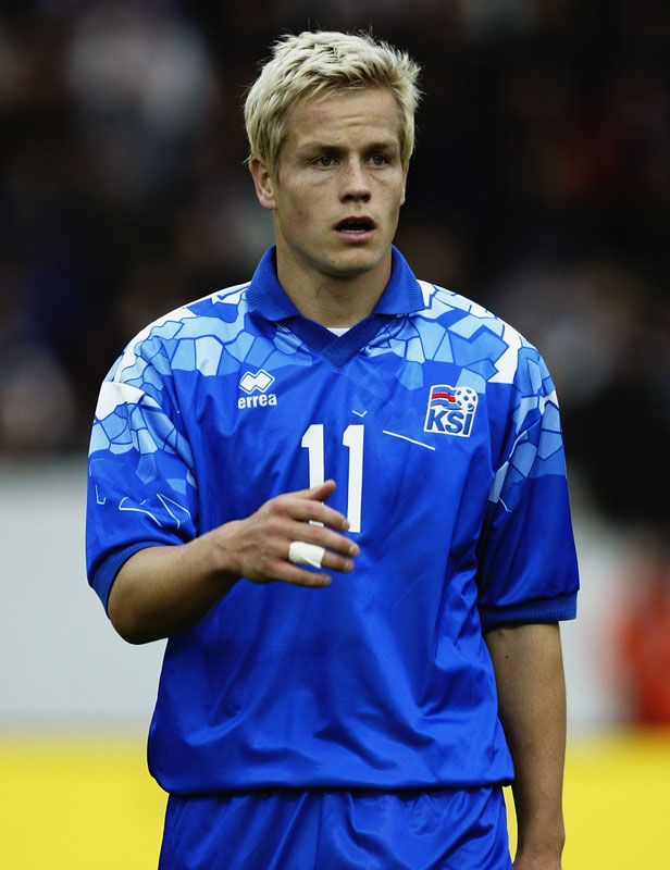 買うべきだった！「デザインがちょっと強烈すぎた」代表ユニフォーム10選｜写真4