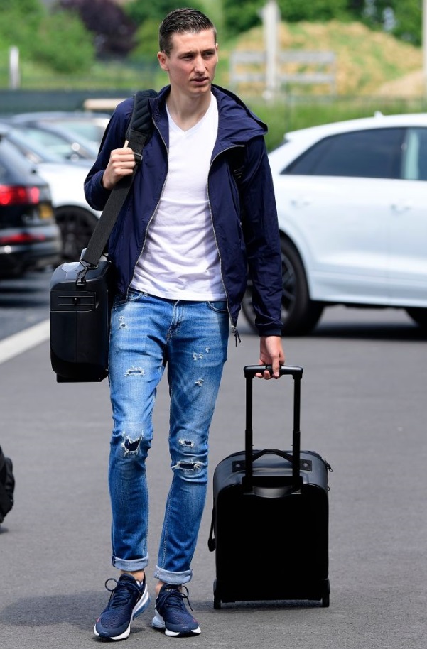 アザールにデ・ブライネ！ベルギー代表は普段こんな「私服」 を着てる｜写真19