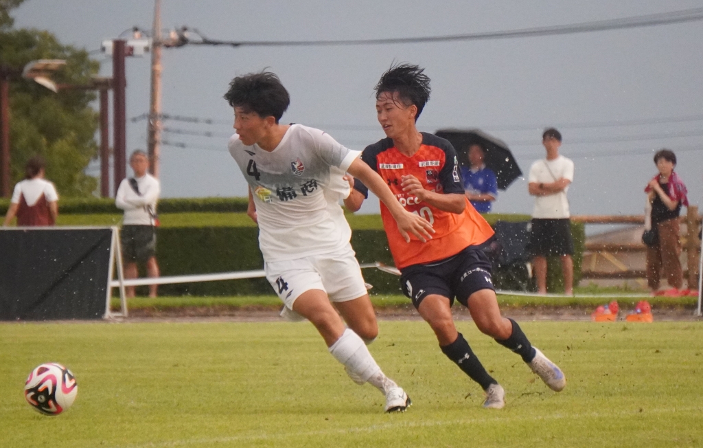 史上初のGSナイター開催の日本クラブユース選手権U-18。落雷中止も指導者たちから支持の声｜写真2