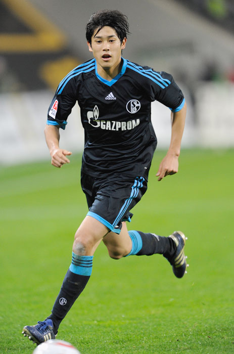 内田篤人の「追憶のシャルケ時代」を各ユニフォーム姿で振り返る｜写真14