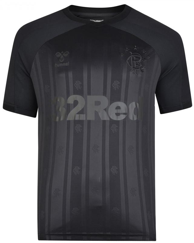 黒ずくめの組織…みたいな「超・漆黒のユニ」を8着そろえてみた｜写真9