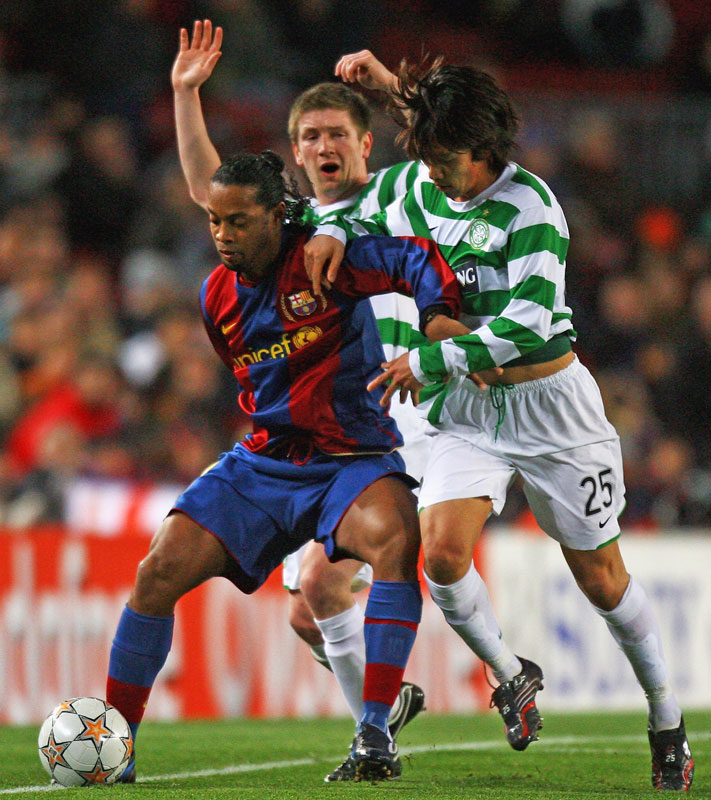 中村俊輔、リーグ3連覇の原動力に！セルティック「2007-08」ユニフォーム｜写真3