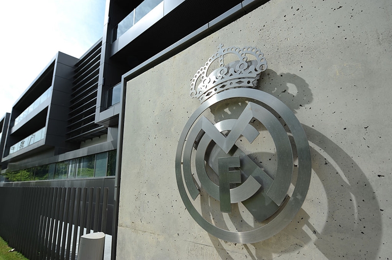 『モバサカUFC』で目指す“理想のサッカー施設”！レアル・マドリーと比べてみた｜写真10