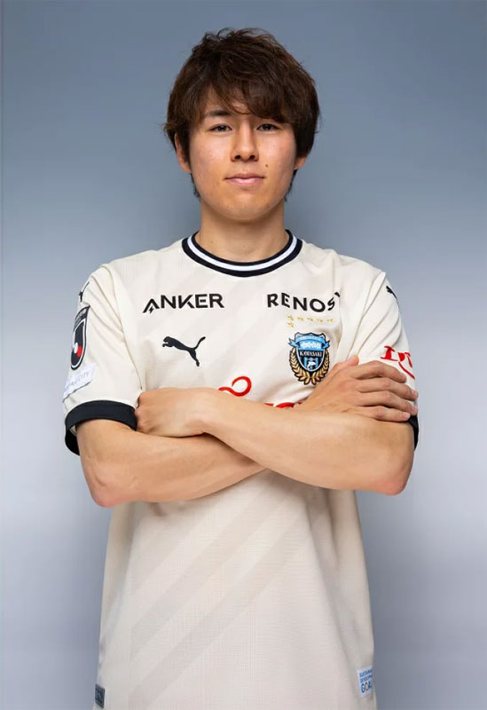 独断と偏見で選ぶ！2023年のJ1「最高にかっこいいユニフォーム」10選｜写真12