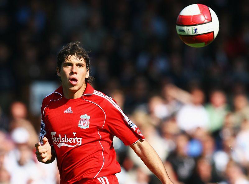 リヴァプールの「最年少プレミアデビュー」TOP10の選手｜写真2