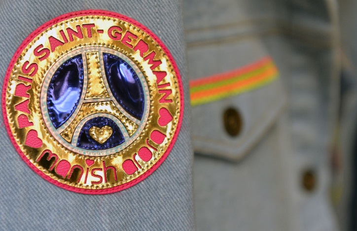 PSGの「強烈コラボアイテム」をパリコレで発見！こりゃファンキーだ｜写真10