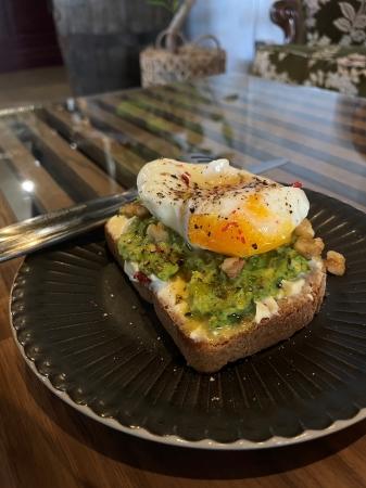 引退後はカフェ店長。酒井高徳の弟、元プロサッカー選手酒井高聖さんが始めた「僕と僕の兄ちゃんが好きなもの」｜写真6