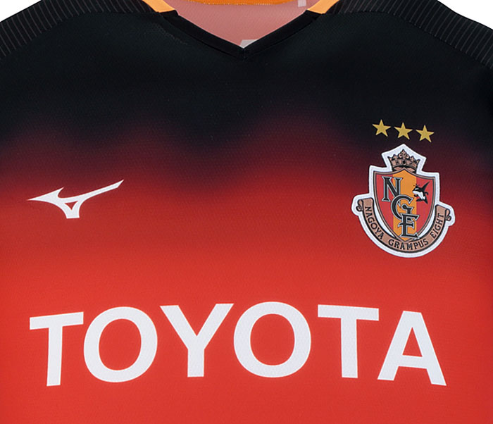 名古屋グランパス、2020新ユニフォームを発表！デザインは「新たな夜明け」｜写真4