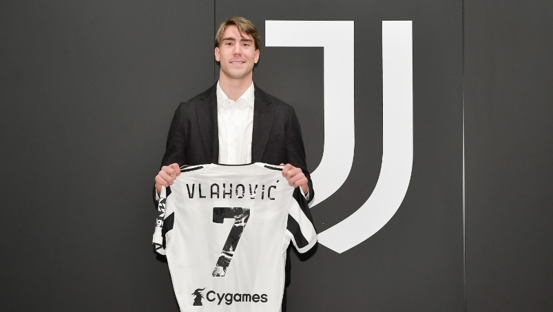 「サッカー史上最も高額な冬移籍選手トップ11」｜写真9