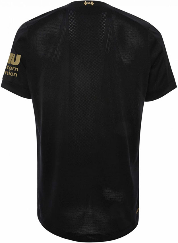 リヴァプール、2019-20新ユニフォームを発表！「黄金期」へのオマージュ｜写真7