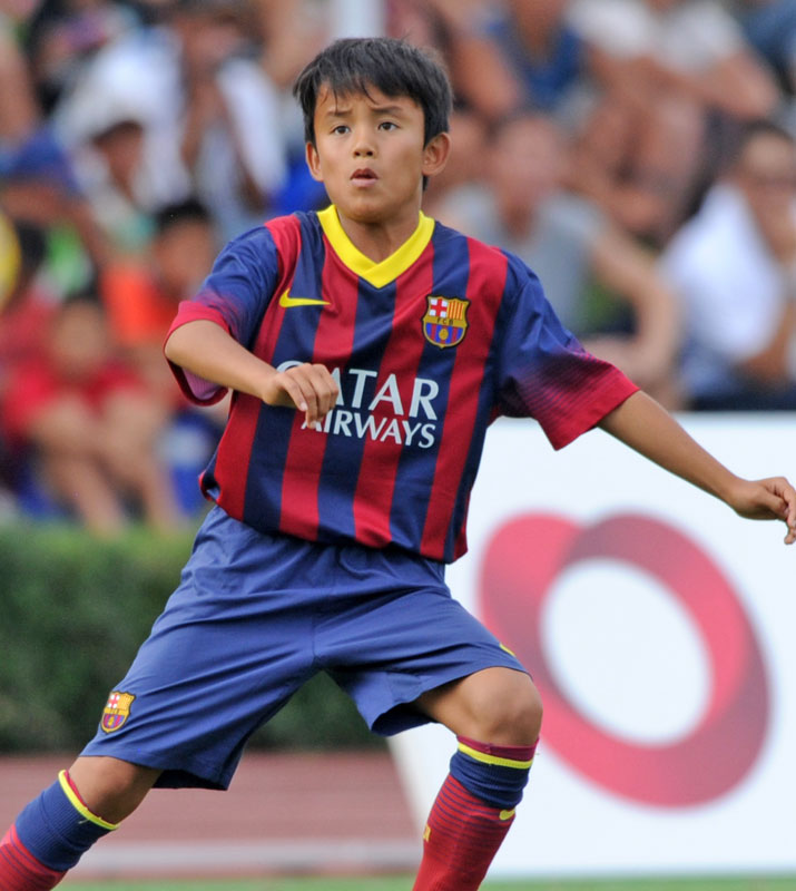 日本代表選手、ちょっと懐かしい「海外でのユニフォーム姿」10選｜写真12