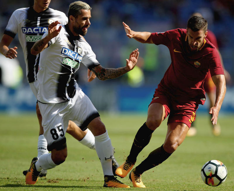 「ジーコ時代」にインスパイアも！ウディネーゼの2017-18ユニフォーム｜写真12